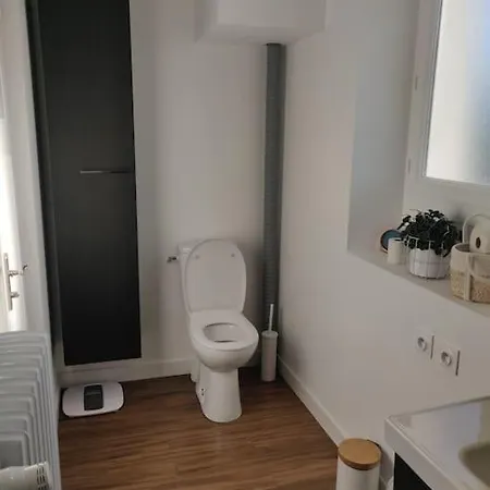 بيت للعطل Maison Lumineuse Au Calme A 20 Minutes Du Centre أنغوليم